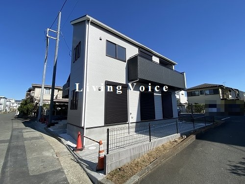 【外観】 | 【仲介手数料０円】茅ヶ崎市松が丘2丁目　新築一戸建て　全2棟 | 2号棟　茅ヶ崎市松が丘2丁目　新築一戸建て　全2棟