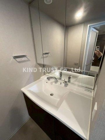 シエリアタワー大阪天満橋の洗面所|コンパクトで使いやすい洗面所