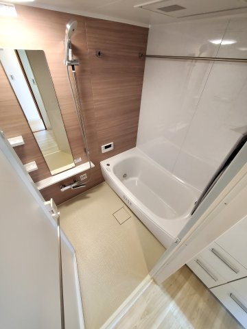 レーベンハイム吉川グランスクエアの浴室|お風呂です