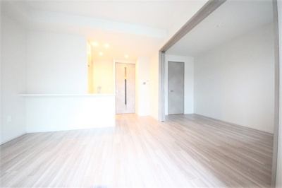 【居間・リビング】 | SK RESIDENCES SHINSAIBASHI