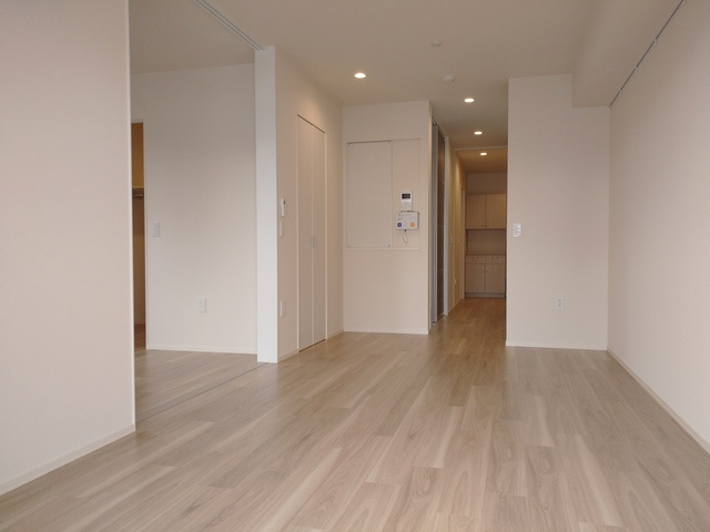 （シニア限定）ヘーベルヴィレッジ大宮の居間・リビング|リビング・掃除の楽なフローリング仕様