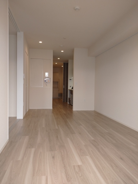 （シニア限定）ヘーベルヴィレッジ大宮の居間・リビング|リビング・掃除の楽なフローリング仕様