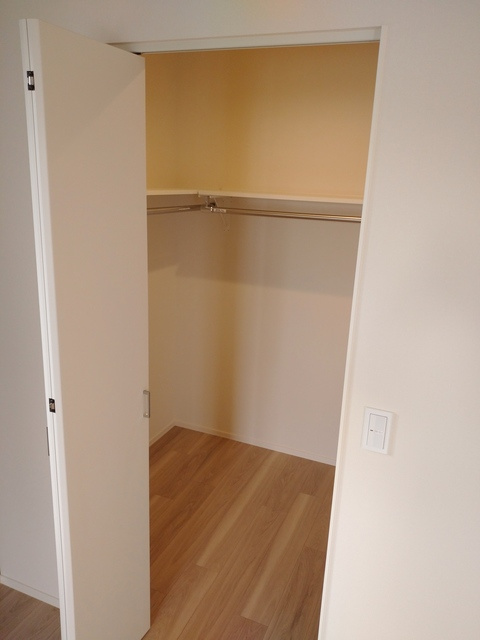 （シニア限定）ヘーベルヴィレッジ大宮の収納|たっぷり収納できるウォークインクロゼット