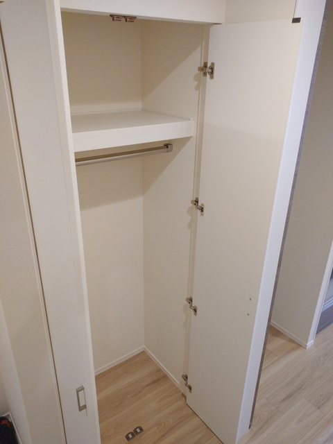 （シニア限定）ヘーベルヴィレッジ大宮の収納|衣類収納に便利な収納