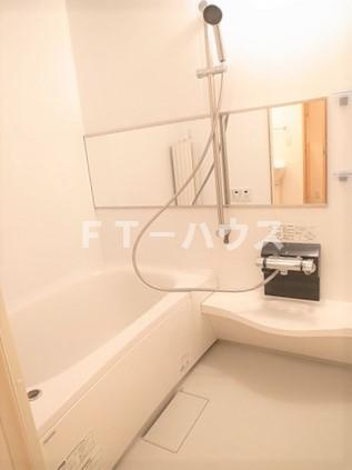 ソレイユの浴室