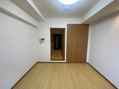 【洋室】 | フェニックス日本橋浜町公園 | 個人の部屋や寝室として使える洋室です