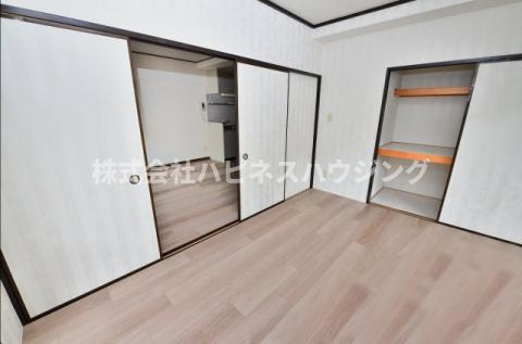 INSURANCE(インシュランス)BLDG.(ビルディング)XIX(ナインティーン)松戸の収納