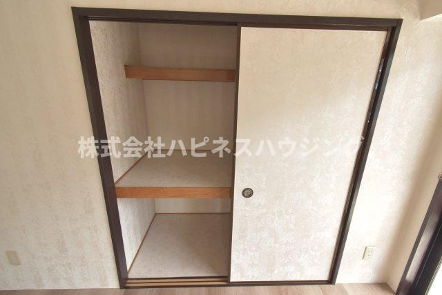 INSURANCE(インシュランス)BLDG.(ビルディング)XIX(ナインティーン)松戸の収納