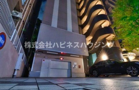 INSURANCE(インシュランス)BLDG.(ビルディング)XIX(ナインティーン)松戸の駐車場|タワー式駐車場空きあり。※サイズ要確認