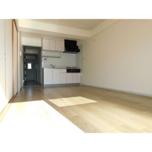 プライメリー岡島の居間・リビング