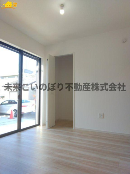 【収納】 | LIGARE久喜市本町11期 | 各居室には十分な収納スペースを確保。お部屋全体を広々と使うことができます。