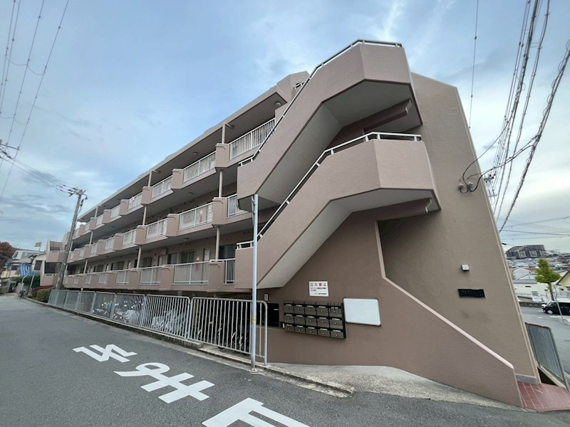 クレドール垂水