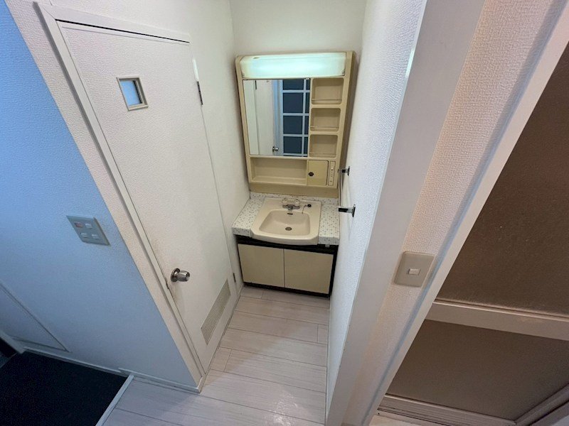 クレドール垂水の独立洗面台