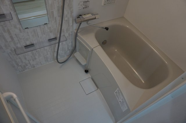 クレアール八戸ノ里の浴室