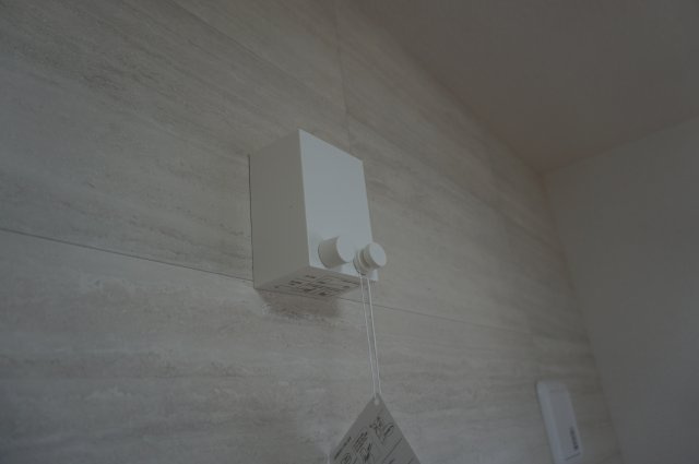 クレアール八戸ノ里のその他|室内干し用ワイヤーです。