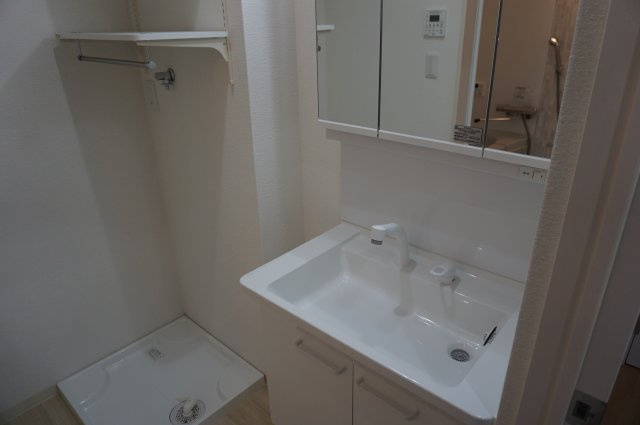 クレアール八戸ノ里の独立洗面台