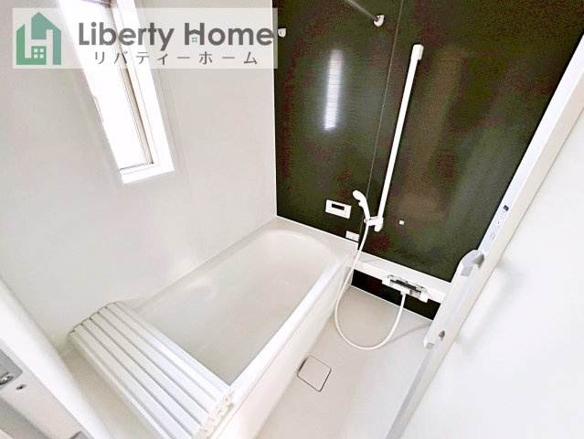 常陸大宮市姥賀町第3　新築戸建　1号棟のキッチン|(1号棟)同仕様・同形状写真