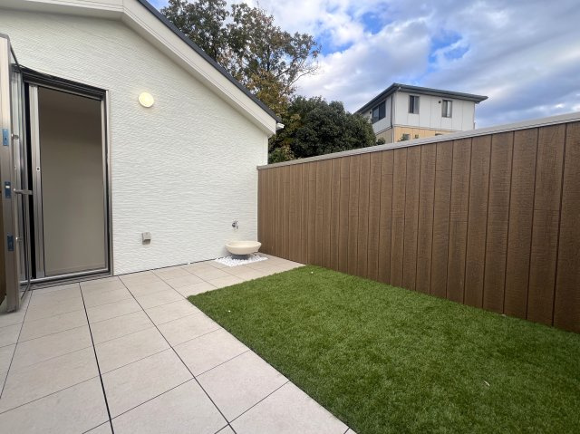 ～海の風感じるこの場所で～西柴2丁目新築戸建てのバルコニー|スカイバルコニー付