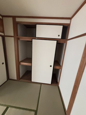 津田東町戸建ての和室