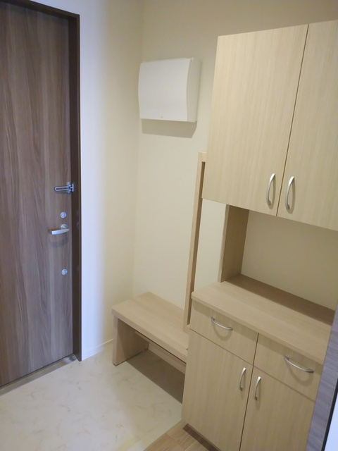 （シニア限定）ヘーベルVillage元住吉弐番館の玄関|★玄関収納★