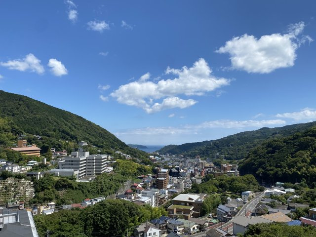 湯河原サニーハイツ1号館の展望|バルコニーからの眺望