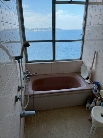 東熱海シーサイドハイツの浴室