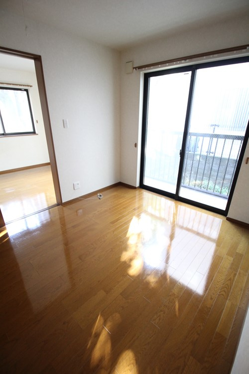 【居間・リビング】