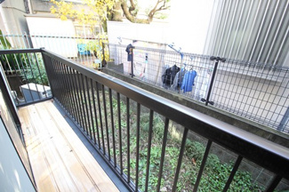 【バルコニー】