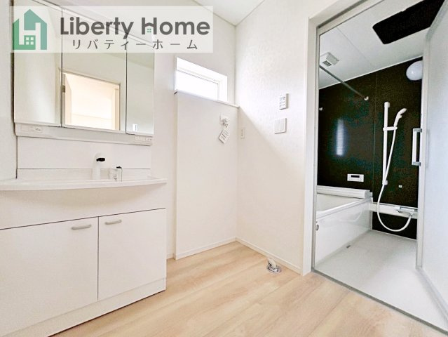 常陸大宮市姥賀町第3　新築戸建　3号棟の内観：施工例