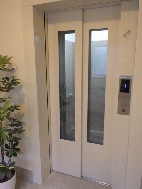 （シニア限定）ヘーベルVillage Cocona 綱島 Ⅰのその他共用部分|上下階の移動もスムーズなエレベーター付き