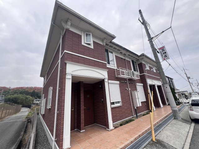 サンハイツ北六甲壱番館の外観