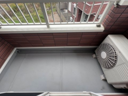 サンハイツ北六甲壱番館のバルコニー