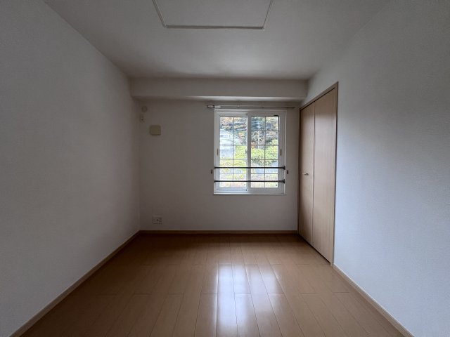 サンハイツ北六甲壱番館の寝室