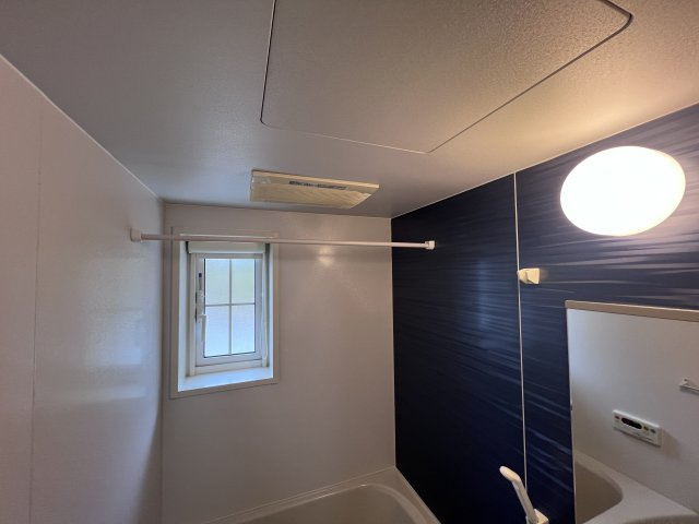 サンハイツ北六甲壱番館の浴室