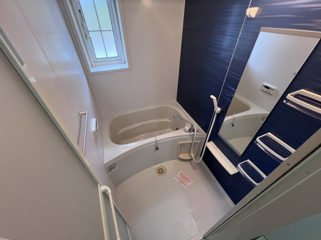 サンハイツ北六甲壱番館の浴室