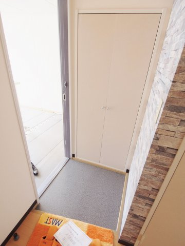 ディアス南幸　C棟の玄関