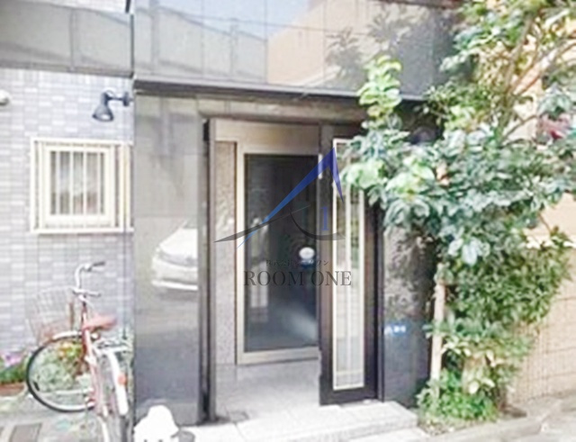 リヴィエールのエントランス|エントランスです。