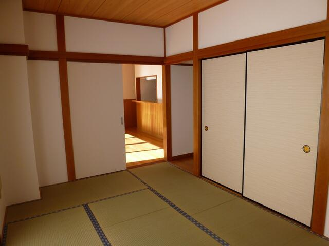 アモロッソの収納|収納便利な和室押入れ