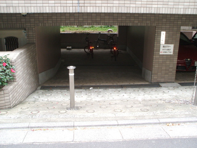 パールモア代々木の駐車場|☆駐車場あり☆