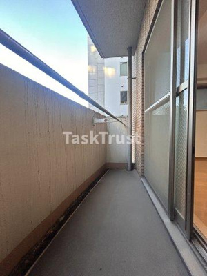 【バルコニー】 | パウゼ大手前