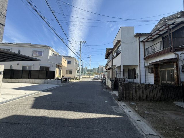 サン・タウン北岸和田3丁目の前面道路含む現地写真
