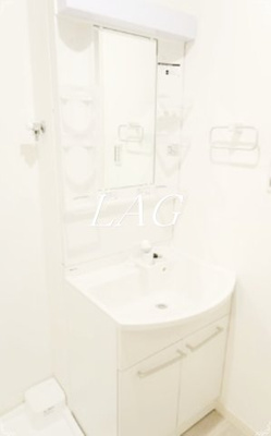 【洗面所】 | Ｃｏｃｃｉｎｅｌｌｅ（コクシネレ） | 独立洗面台です。