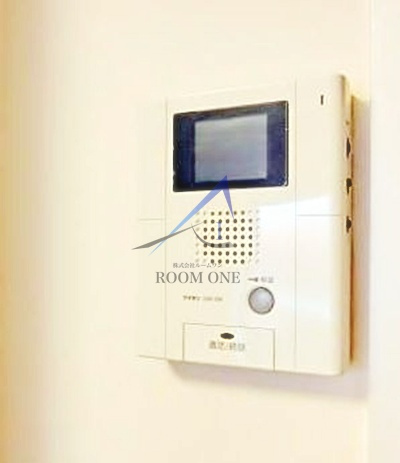 オプサス東尾久のセキュリティ|モニター付きインターホンです。