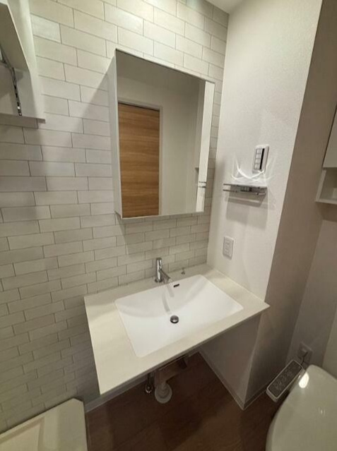 RIS伍番館の独立洗面台