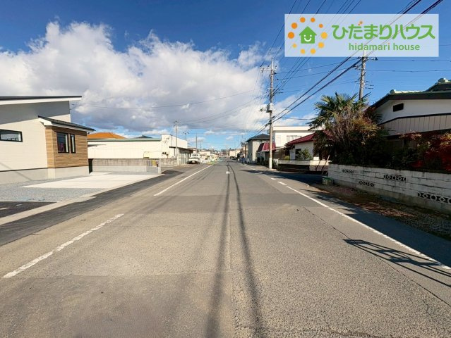 ひたちなか市足崎1期　新築戸建　4号棟の前面道路含む現地写真|平日・夜間もご案内可能(^^♪お気軽にお問い合わせくださいませ!(^^)!