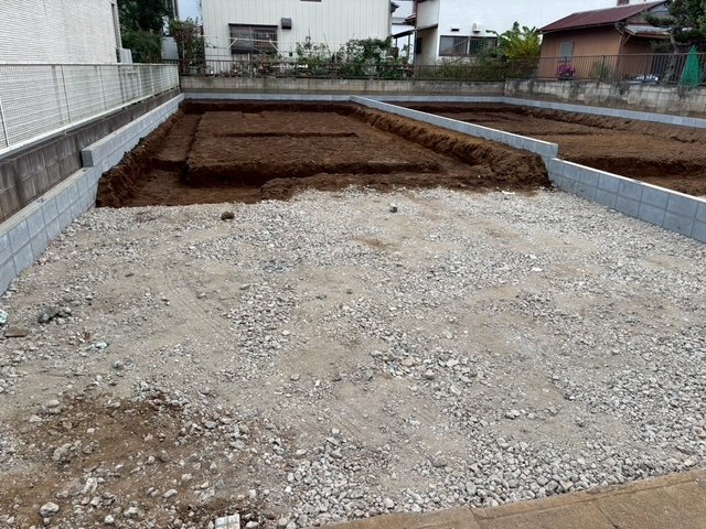 野田市山崎4期　新築戸建　2号棟の駐車場|2台分可能な駐車スペース（車種により異なります。）