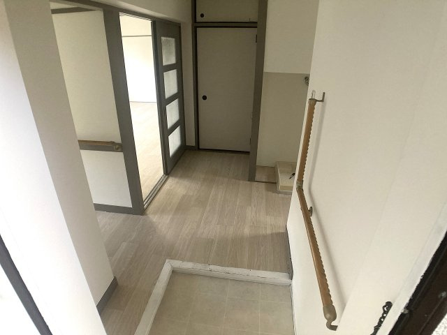 鈴蘭台第3団地5号棟の玄関|玄関から綺麗にしています