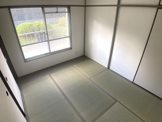 鈴蘭台第3団地5号棟の内装|和室も綺麗になっています