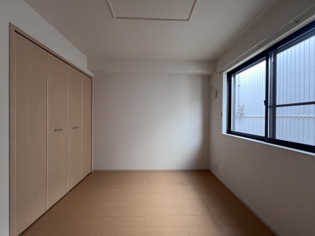 セプト・クルールの洋室