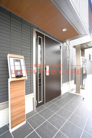 アベリアⅡ番館【キャッシュバック対象物件】のエントランス|清潔なエントランスです